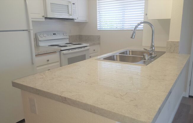 2 beds, 2 baths, 875 sqft, $2,495, Unit A04