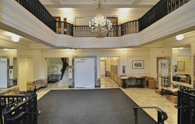 1 bed, 1 bath, 725 sqft, $3,000, Unit 44