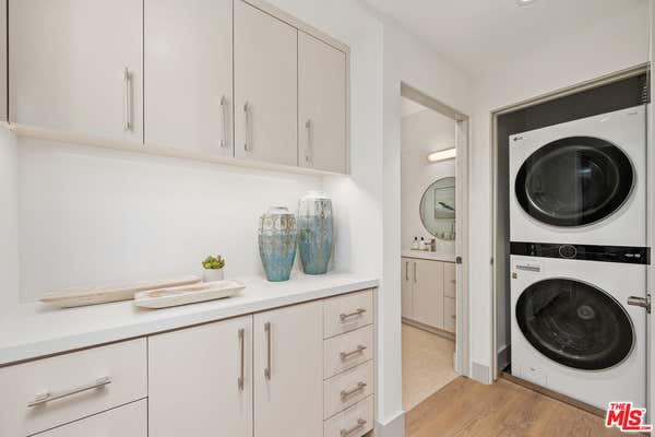 2 beds, 2 baths, 1,120 sqft, $5,295