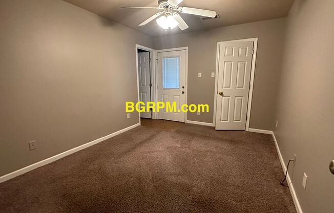 2 beds, 2 baths, 1,100 sqft, $925