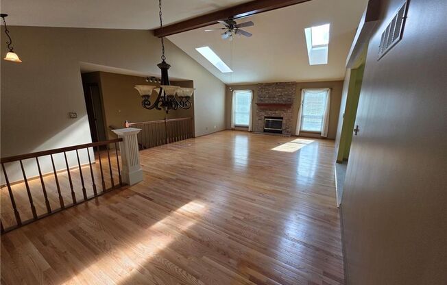 3 beds, 3 baths, 1,659 sqft, $2,900, Unit Rhine Court 3935