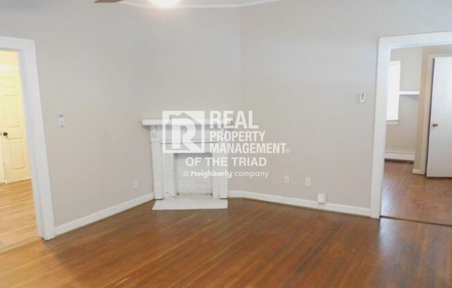 Cozy 2 Bedroom/1 Bath Home in Greensboro