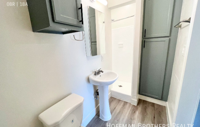 6165 COLDWATER CYN AVE