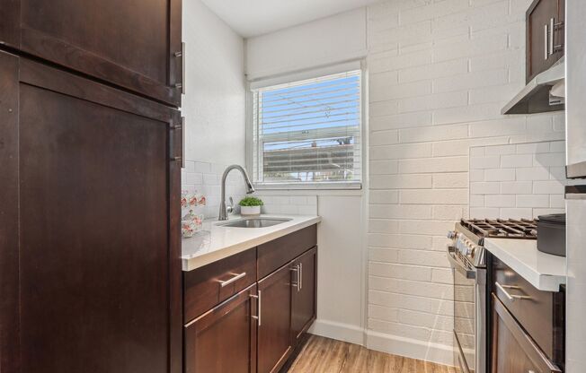 Studio, 1 bath, 441 sqft, $999, Unit 135