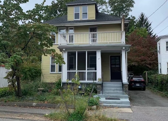 25 TUCKER ST