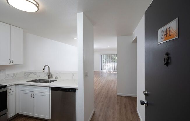 3 beds, 2 baths, 1,105 sqft, $3,495, Unit 241