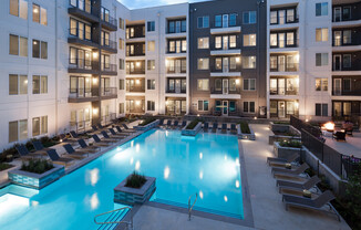 112 W Cityline Drive