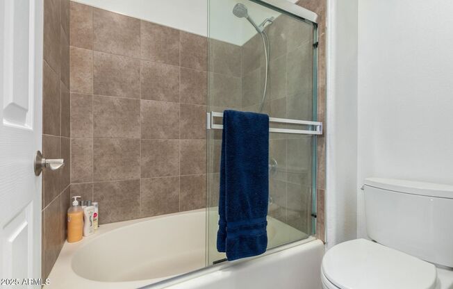 2 beds, 2 baths, $2,195, Unit UNIT 2244