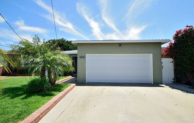 Updated 3 Bed Home w/2 Car Garage