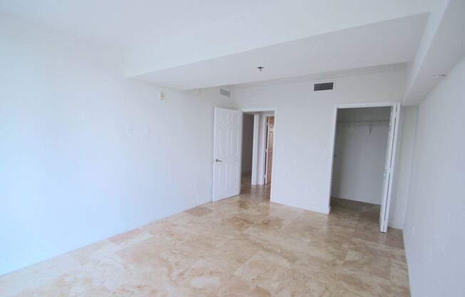 1 bed, 1.5 baths, 924 sqft, $2,700, Unit Unit 310