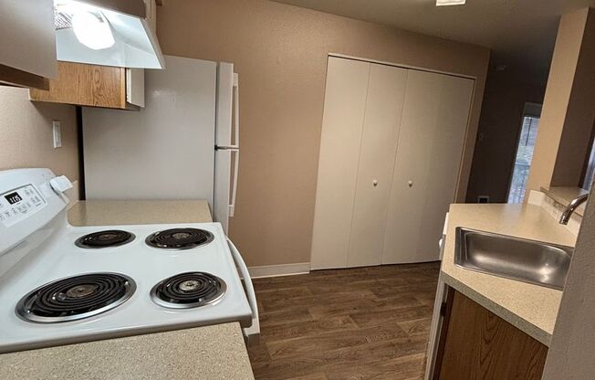1 bed, 1 bath, 632 sqft, $1,265, Unit 118