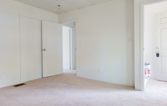 2 beds, 1 bath, $1,350, Unit Mt Washington