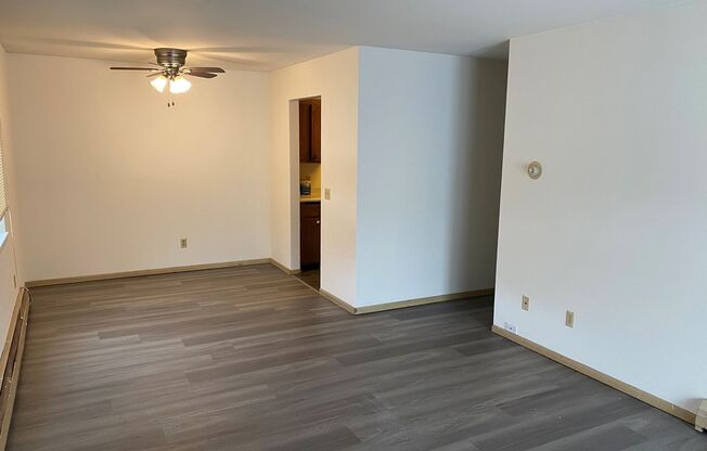 West Lake Cove Apartments