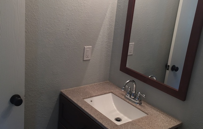 3 beds, 2 baths, $1,895