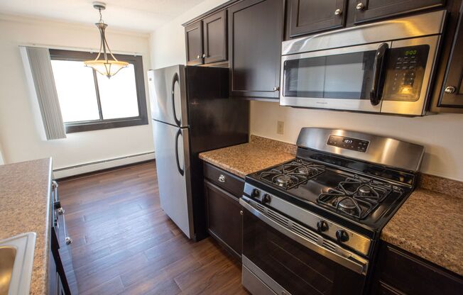 1 bed, 1 bath, 674 sqft, $1,540, Unit 315