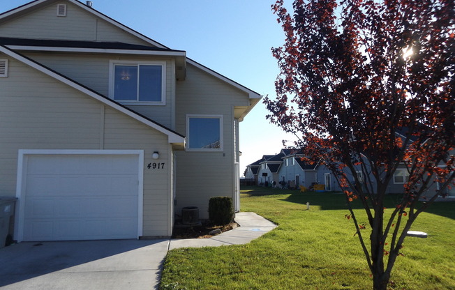 2 beds, 2 baths, $1,400