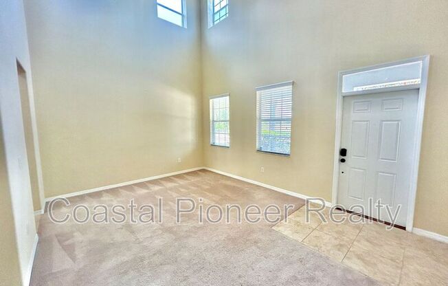 2123 ROANOKE SPG DR