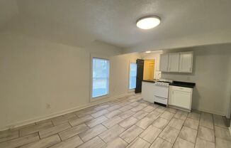 1 bed, 1 bath, 750 sqft, $750, Unit Unit 3