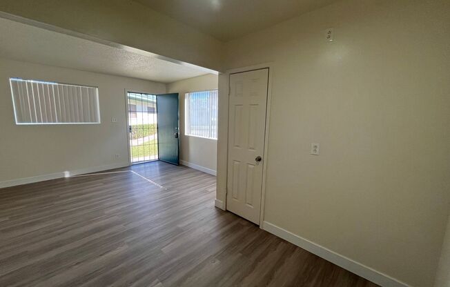 1 bed, 1 bath, 600 sqft, $1,195, Unit 124B