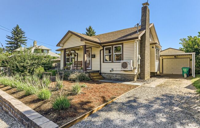 NORTH PORTLAND!  Charming 1920s Bungalow with Timeless Character and Sunny Spaces