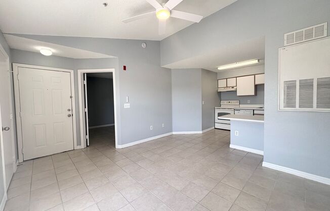1/1 Condo in Villa Del Sol ~ Gated Comm w/ Resort-Style Amenities!