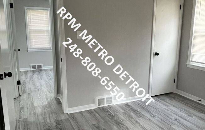 3 beds, 1 bath, $1,495, Unit (NO)