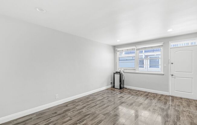 Studio, 1 bath, $1,950, Unit 117