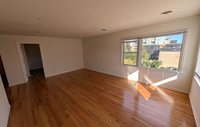 3 beds, 2 baths, 1,100 sqft, $2,995, Unit 601