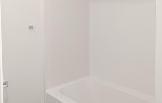 Studio, 1 bath, 474 sqft, $1,599