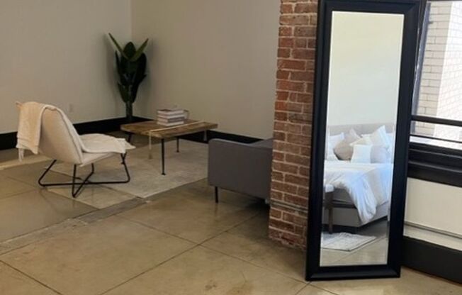 1 bed, 1 bath, 690 sqft, $1,833.33, Unit BEI-1006