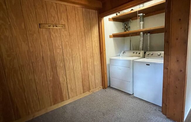 3 beds, 1 bath, $1,445