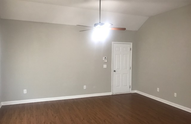 3 beds, 2 baths, $1,550