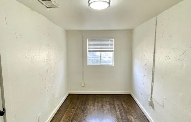 3 Bed, 1 Bath House in West Dallas