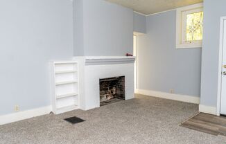 2 beds, 1 bath, $1,300, Unit Apt 101