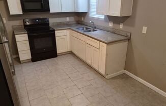 3 beds, 1 bath, $1,200