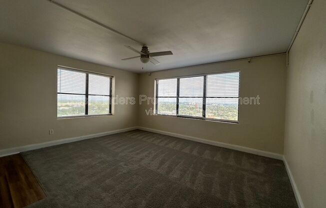 Studio, 1 bath, 425 sqft, $850, Unit 1412