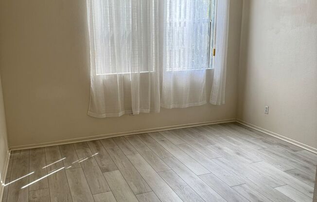 1 bedroom 1 ba in Mission Valley, Available now!