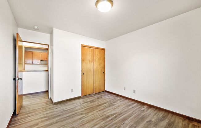 2 beds, 1 bath, $1,219.99, Unit 1143-02