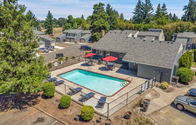 2 beds, 1.5 baths, 1,050 sqft, $2,049, Unit 214-774C