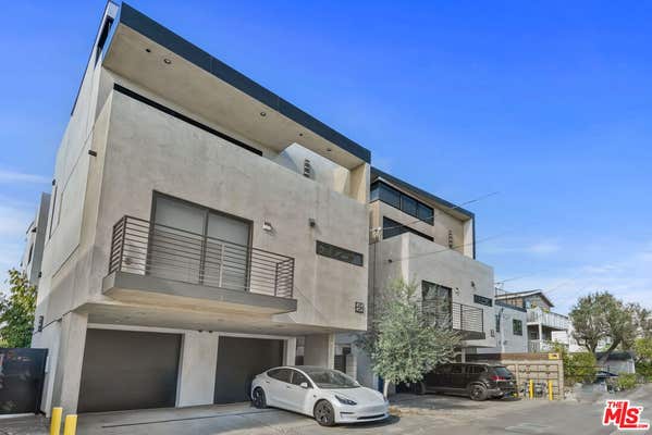 454 S VENICE BLVD