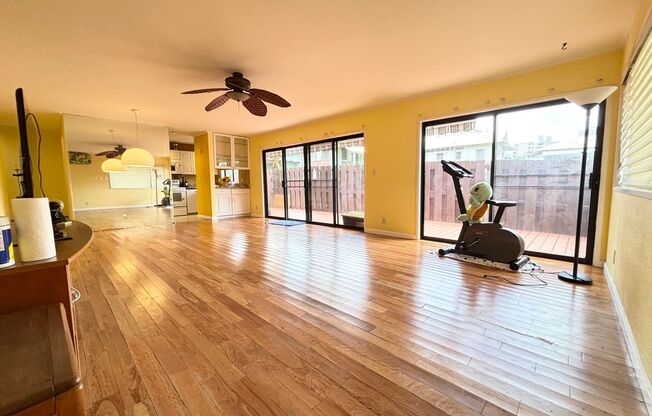 2 beds, 1.5 baths, $3,300, Unit # #C 12 NUUANU STREAMSIDE