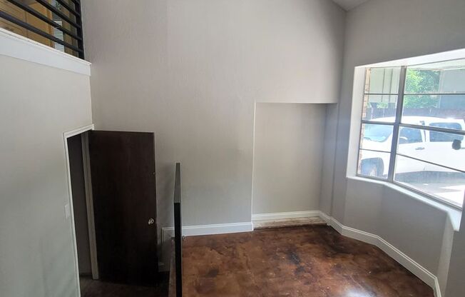 Discover the perfect mix of elegance and convenience in your new rental!