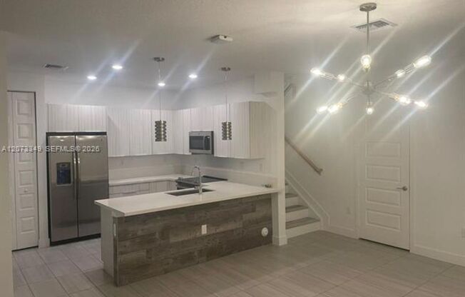 10445 NW 81st Ter th 10445, Doral, FL 33178