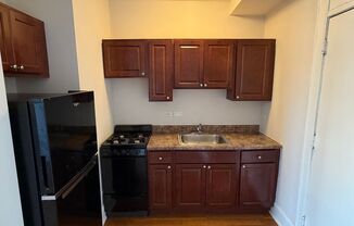 Studio, 1 bath, 300 sqft, $1,125, Unit 401