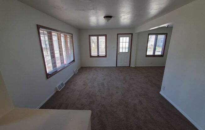 935 Dousman Street, Green Bay