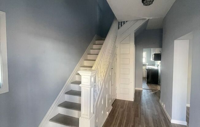 Beautiful 3 bed in Sheraden, move in ready!