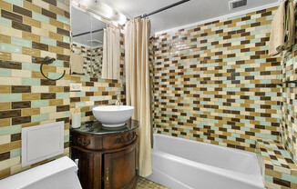 1 bed, 1 bath, 750 sqft, $4,400, Unit 1