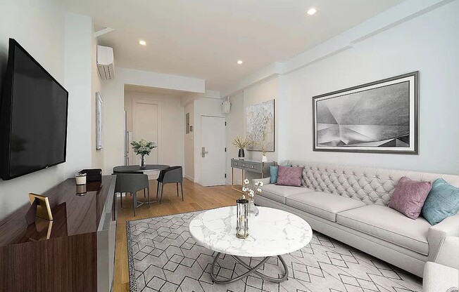 137 THOMPSON ST