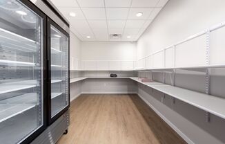 1 bed, 1 bath, 704 sqft, $1,230, Unit 307