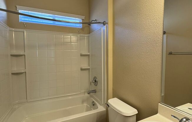 3 beds, 3 baths, $1,995